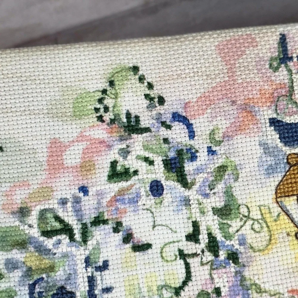 Finished Vtg Needlepoint Tapestry Candamar Design 